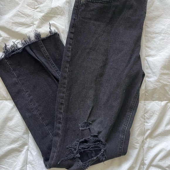 High Rise Cheeky Straight Jeans - Picture 2 of 11